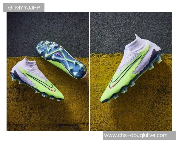 耐克足球广告展现激情与梦想引领年轻人追逐绿茵场上的辉煌时刻